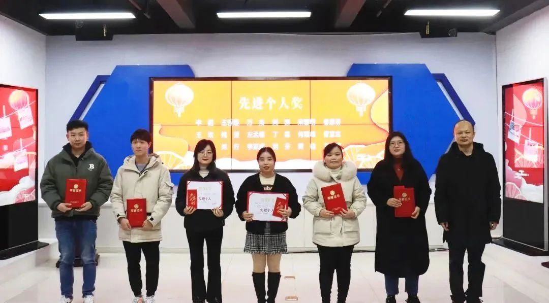 25105834928.jpg 25105834928.jpg