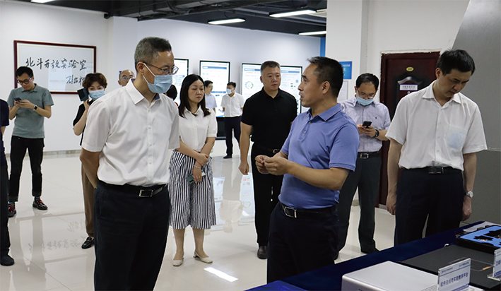 沈竹林（lín） 16：9.png